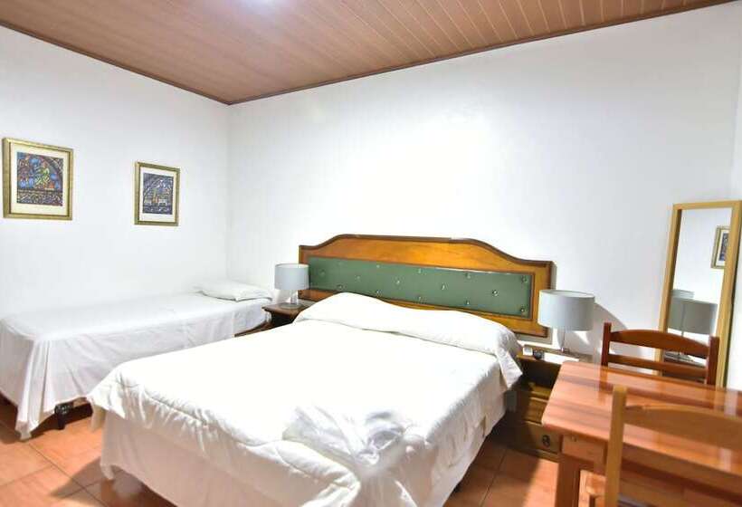 스탠다드 트리플 룸, Pousada Porto Praia