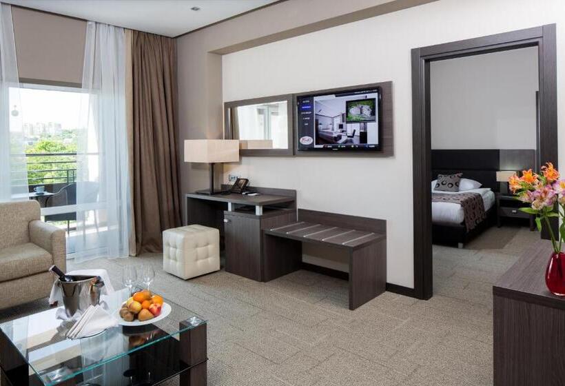 Люкс Премиум, Mirotel Resort And Spa