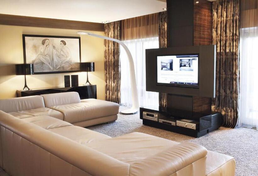 Президентский Люкс, Mirotel Resort And Spa