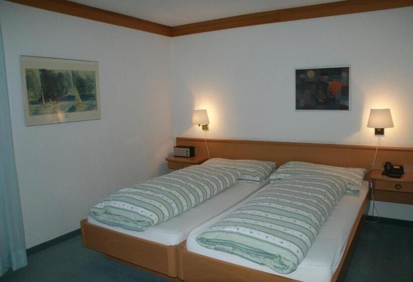 Номер Стандарт, Residence