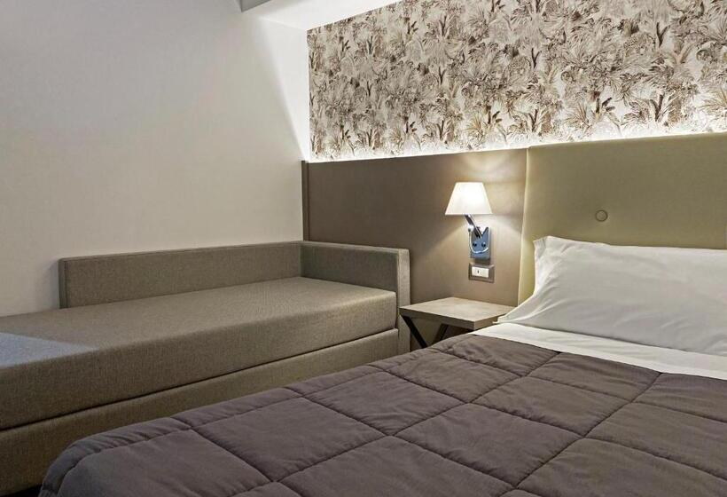 트리플 클래식 룸, Viva Hotel Avellino