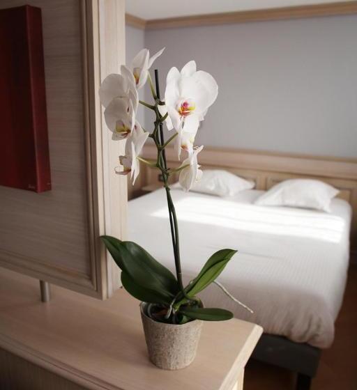 سوییت لوکس, Cottage Logis Hôtel   Restaurant