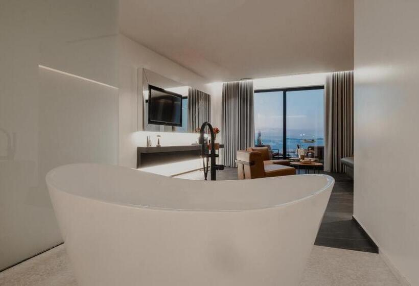 Люкс Повышенной Комфортности, Maritim Marina Bay Resort & Casino