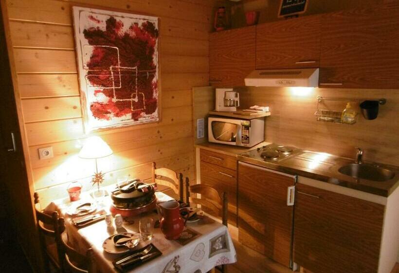 Семейное Студио, Gite Au Coeur Du Chalet En Belledonne Vers Prapoutel Les 7 Laux