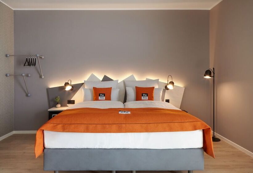 Номер Deluxe, Holiday Inn   The Niu, Hub Dusseldorf Messe, An Ihg