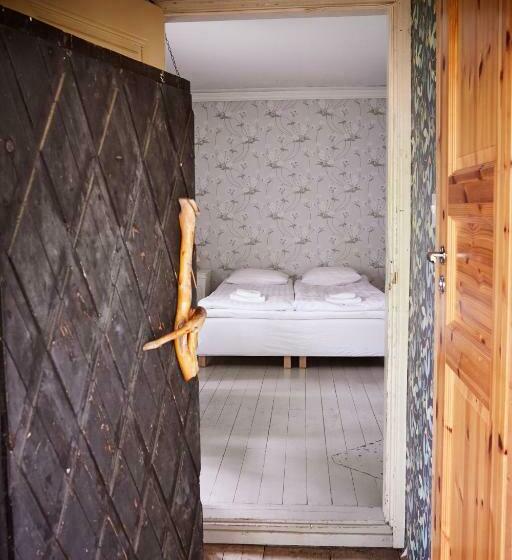 Номер Стандарт, Taattisten Tila   Taattinen Farm And Cottages
