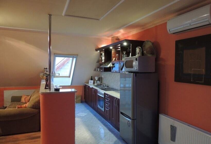 Family Suite, Bajor Panzió Bük Bükfürdő, Adults Friendly 12 Plus