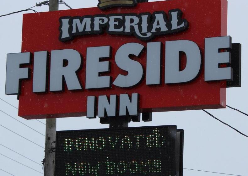 חדר סטנדרט שתי מיטות זוגיות, Imperial Fireside Inn