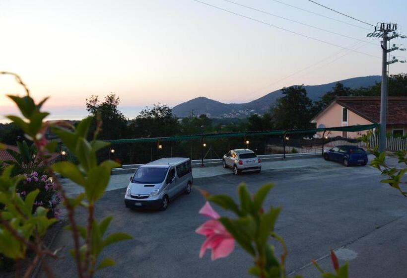 Полулюкс Вид на Море, Ristorante Colleverde