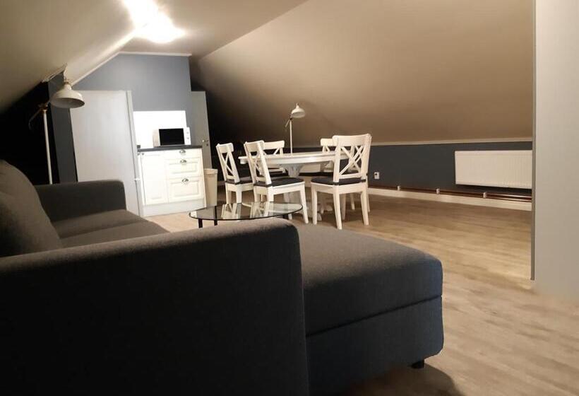 1 Bedroom Apartment Lake View, Smålandsgården