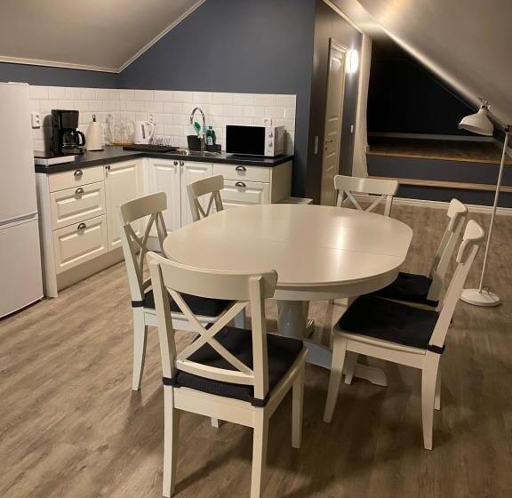 Apartamento 1 Dormitorio Vista Lago, Smålandsgården