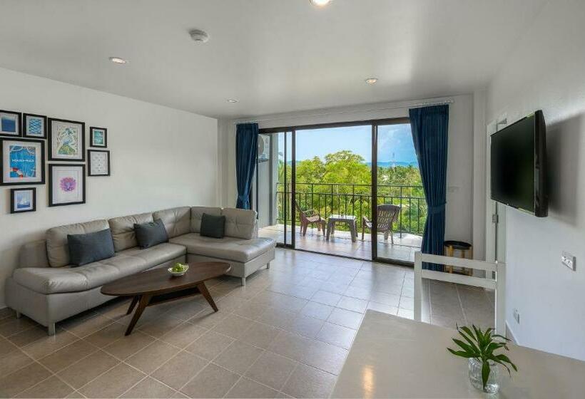 스위트 킹사이즈 침대, Maikhao Hotel, Phuket