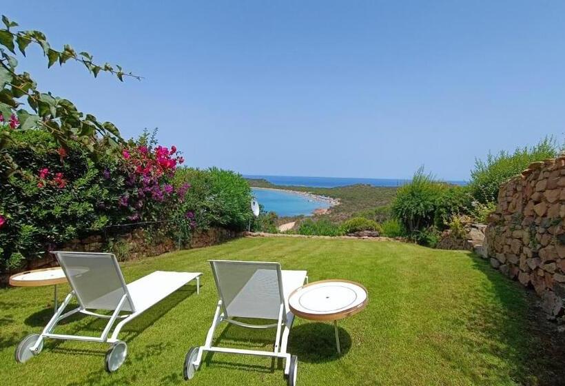 Апартаменты 3 Спальни Вид на Море, Villaggio Est A Capo Coda Cavallo San Teodoro