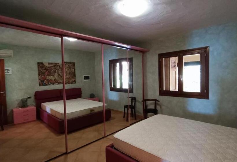 Студио Стандарт с Террасой, Villaggio Est A Capo Coda Cavallo San Teodoro