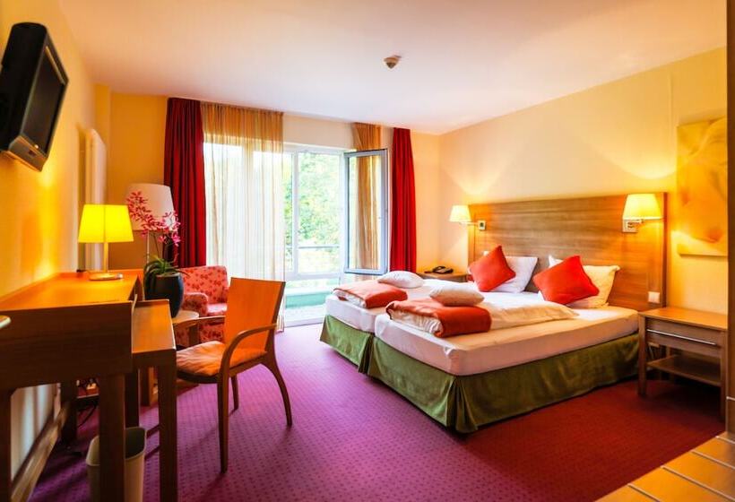 Семейный Номер, Nashira Kurpark Hotel  100 Prozent Barrierefrei