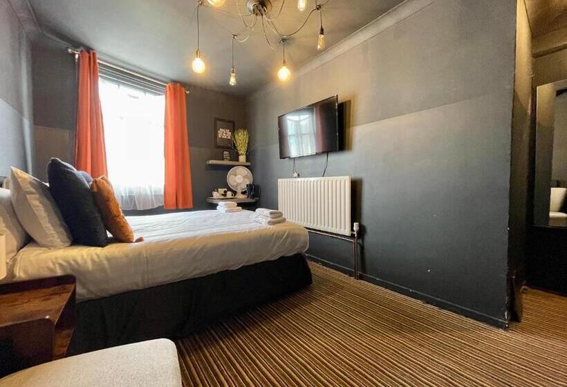 Номер Deluxe, Brighton Black Hotel & Hot Tubs