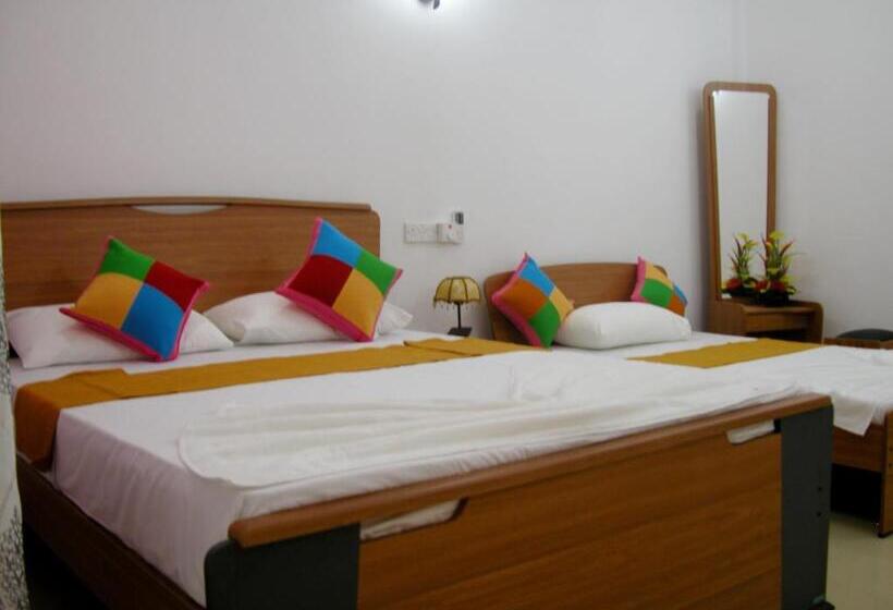Трехместный Номер Deluxe, Sigiri Regal Residence