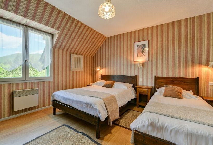 标准三人间, Logis L Auberge De L étable