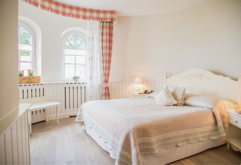 Premiumzimmer mit Meerblick, Strandhotel Glücksburg