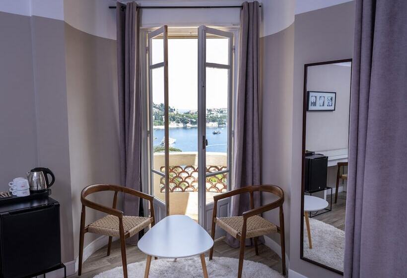 Четырехместный Номер Superior, Hôtel Le Provençal