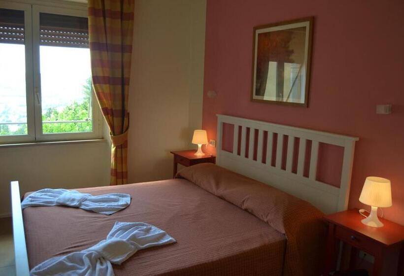 스탠다드 룸, Albergo Umbria