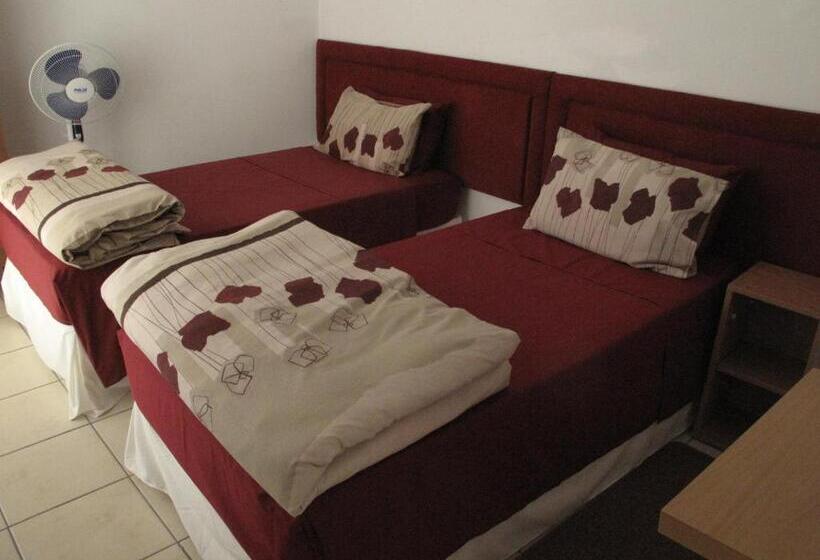 آپارتمان 2 خوابه, The Crescent Guesthouses  Bnb/self Catering