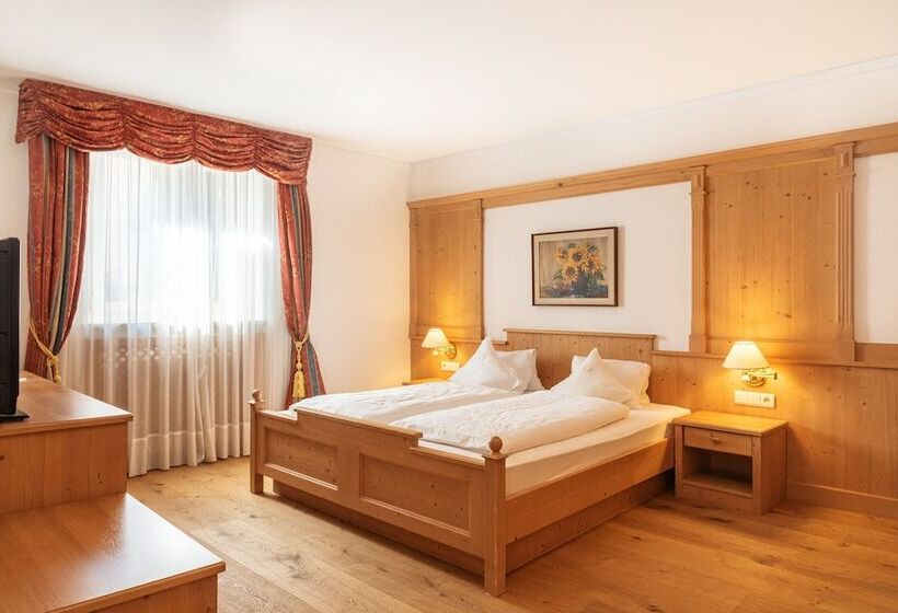 Классический Номер, Goldenes Roessl Adults Only