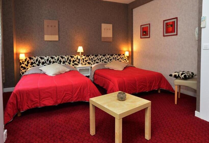 Номер Стандарт, Hôtel La Croix Blanche