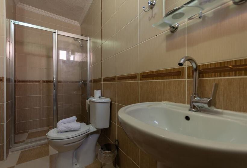 Номер Стандарт, Rebetika Hotel & Bistro