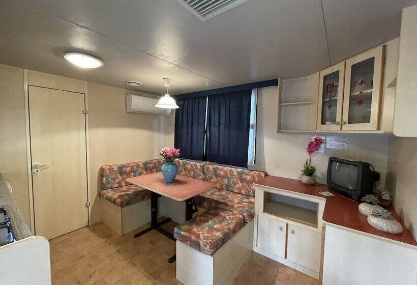 Дом 1 Спальня, Camping Village Punta Navaccia