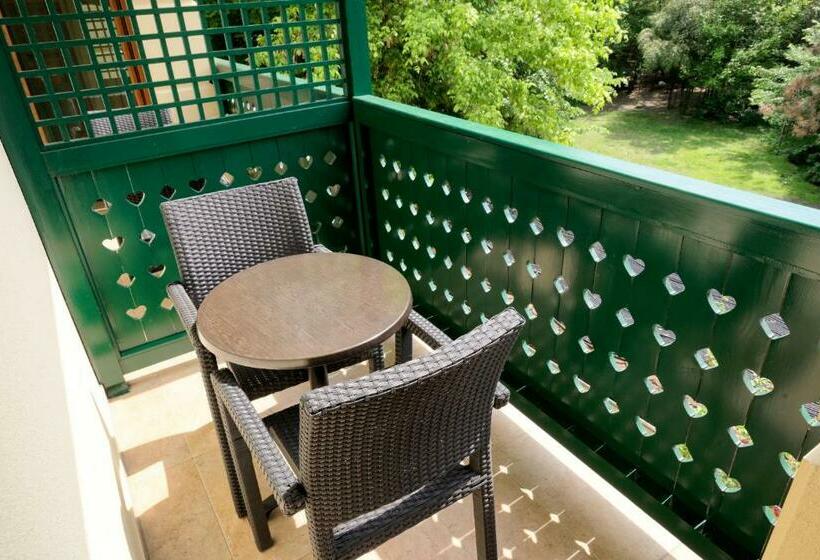 اتاق استاندارد با بالکن, & Spa Palić Resort