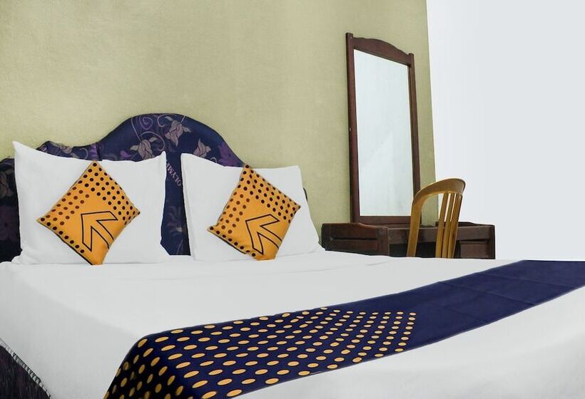 Номер Basic, Spot On 91212 Hotel Kelimutu