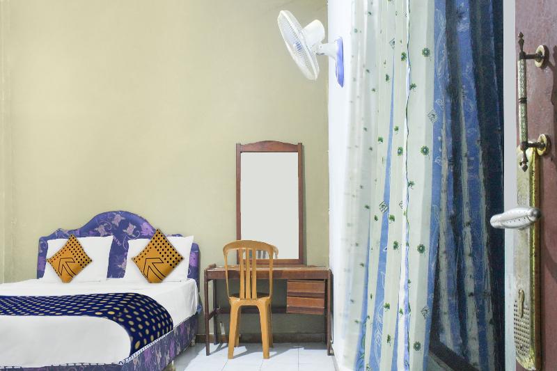 经济房, Spot On 91212 Hotel Kelimutu