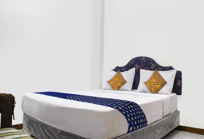 Номер Economy, Spot On 91212 Hotel Kelimutu
