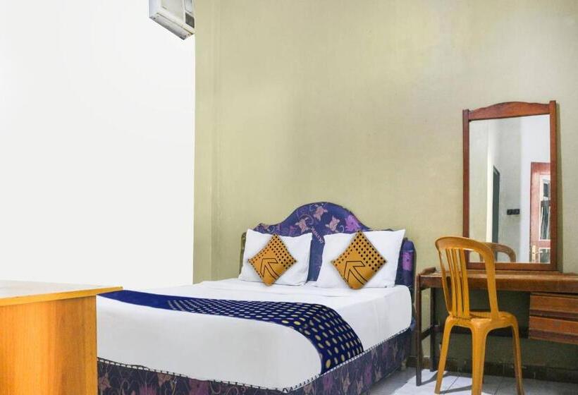 Номер Стандарт, Spot On 91212 Hotel Kelimutu