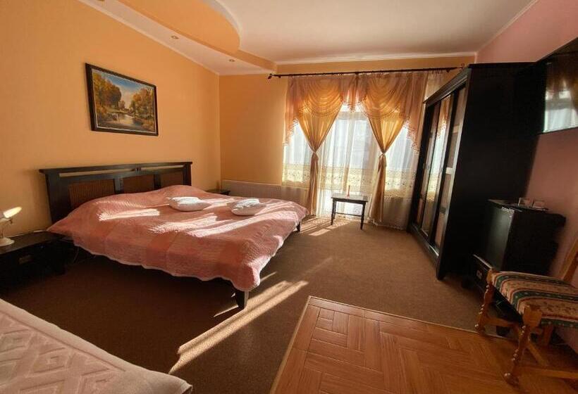 带1个卧室的别墅, Pensiunea Crocus   Sauna & Billiard