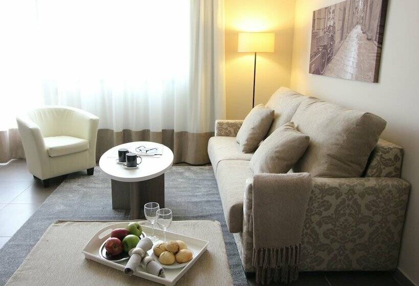 Апартаменты 1 Спальня, Pierre & Vacances Barcelona Sants