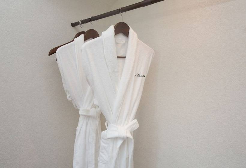 Suite Premium, Ecoland