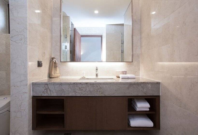 Suite Premium, Ecoland