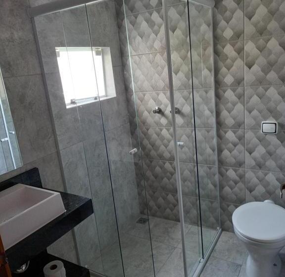 Quarto Triplo Standart, Suítes Caninana