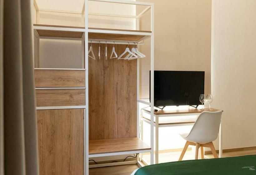 标准间, Antonio Busco Rooms