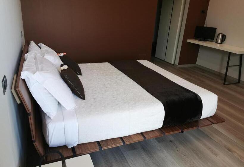 발코니 디럭스 룸, Cascina Rocca Agriturismo B&b