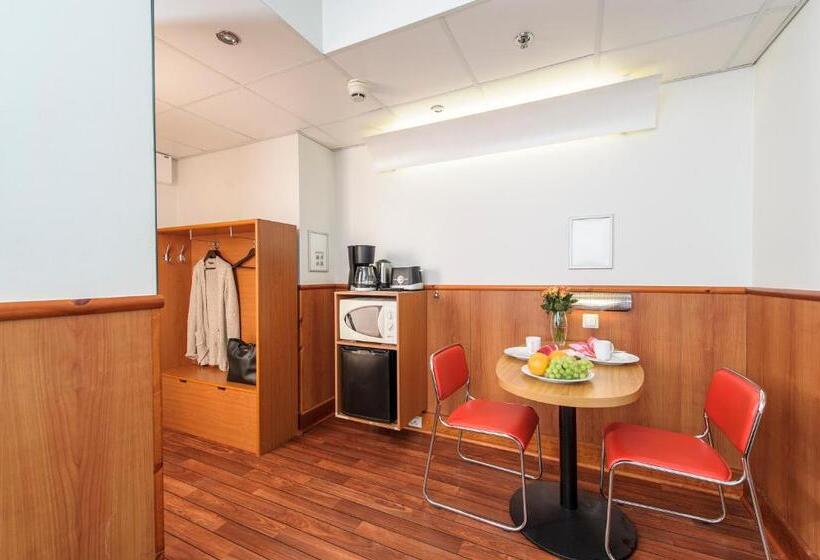 Номер Стандарт, Forenom Aparthotel Tampere