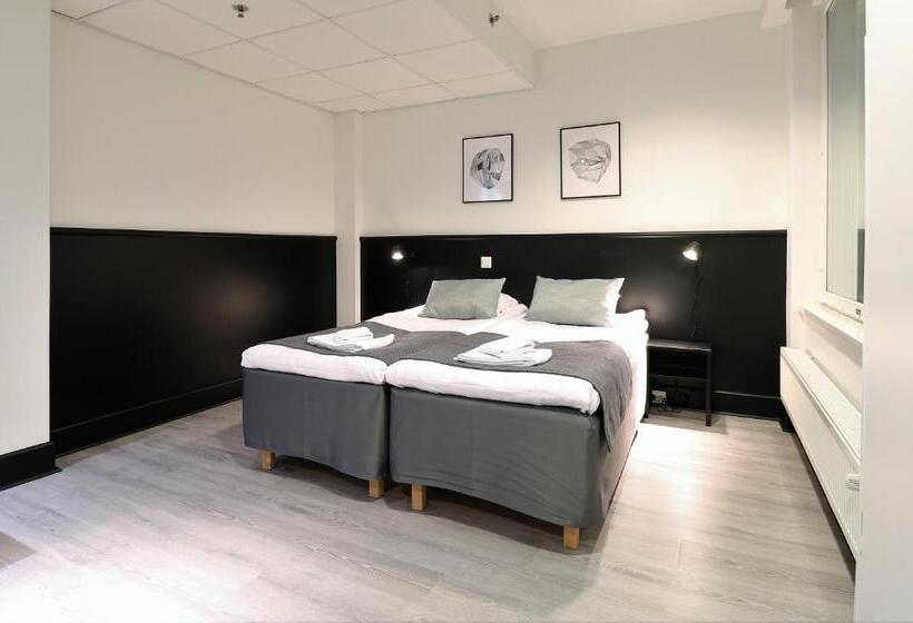 Quarto standart com varanda, Forenom Aparthotel Tampere