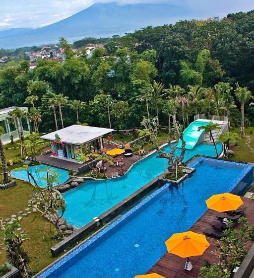 스탠다드 룸 풀장 전망, Harris Hotel & Conventions Malang
