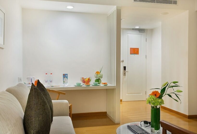 スイート, Harris Hotel & Conventions Malang