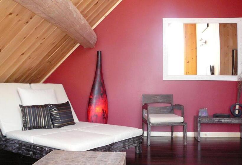 Family Suite, Auberge Couleurs De France
