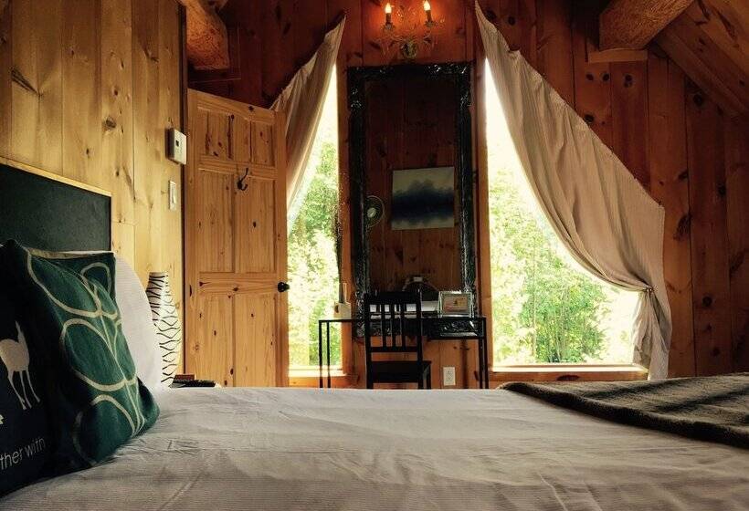 Номер Deluxe, Auberge Couleurs De France