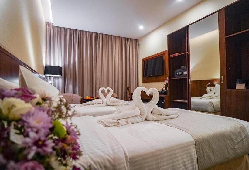 StandaardKamer, Emaar Elite