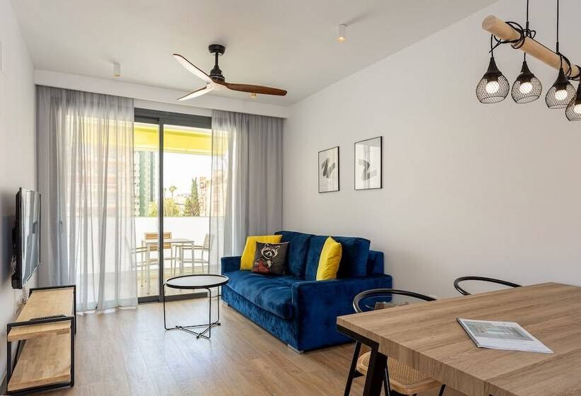 ２ベッドルームのスーペリアアパートメント, Caleyro Boutique Apartments   Parking Incluido